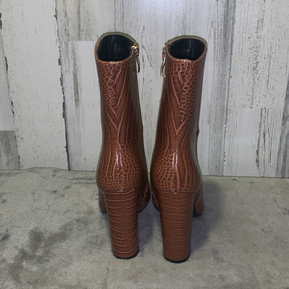 Lulus croc embossed GORGEOUS above ankle boots/booties NWOT! - Picture 6 of 8